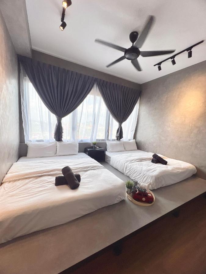The Apple Residence & Suites Infinity Pool By Nestcove Malacca Bagian luar foto