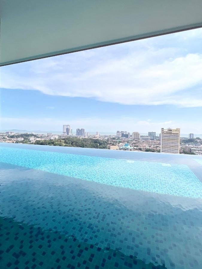 The Apple Residence & Suites Infinity Pool By Nestcove Malacca Bagian luar foto